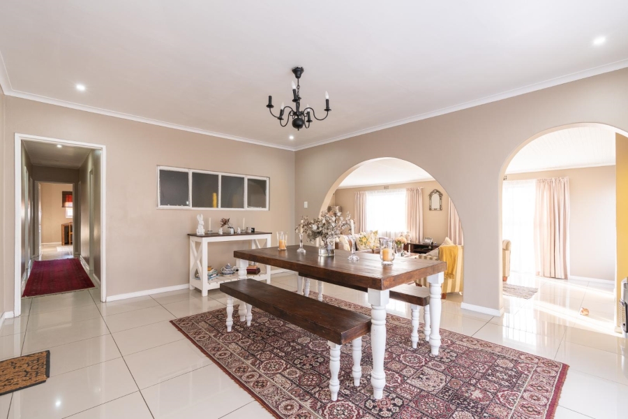3 Bedroom Property for Sale in Bothasig Western Cape